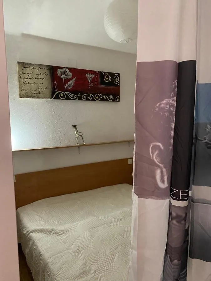 Superbe Appartement En 1Ere Ligne De Mer Ampuriabrava Apartamento
